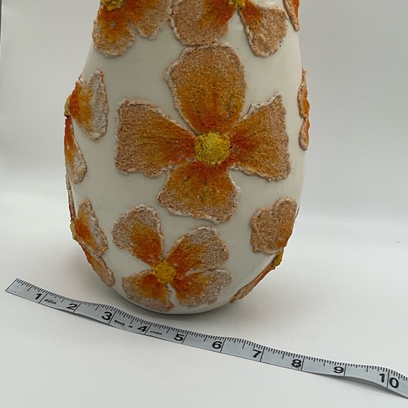 Vintage‎ Ceramic Vase Handmade 1987 Joan Muss Cream Orange Flowers Lava Textured - Picture 10 of 10